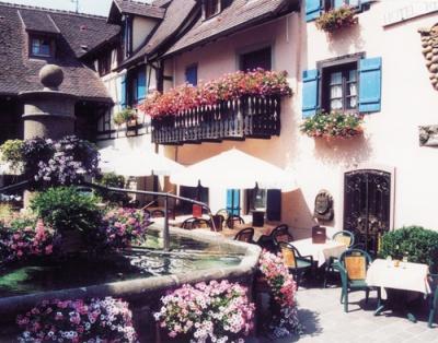 Auberge Du Rempart Hotel Eguisheim Exterior photo